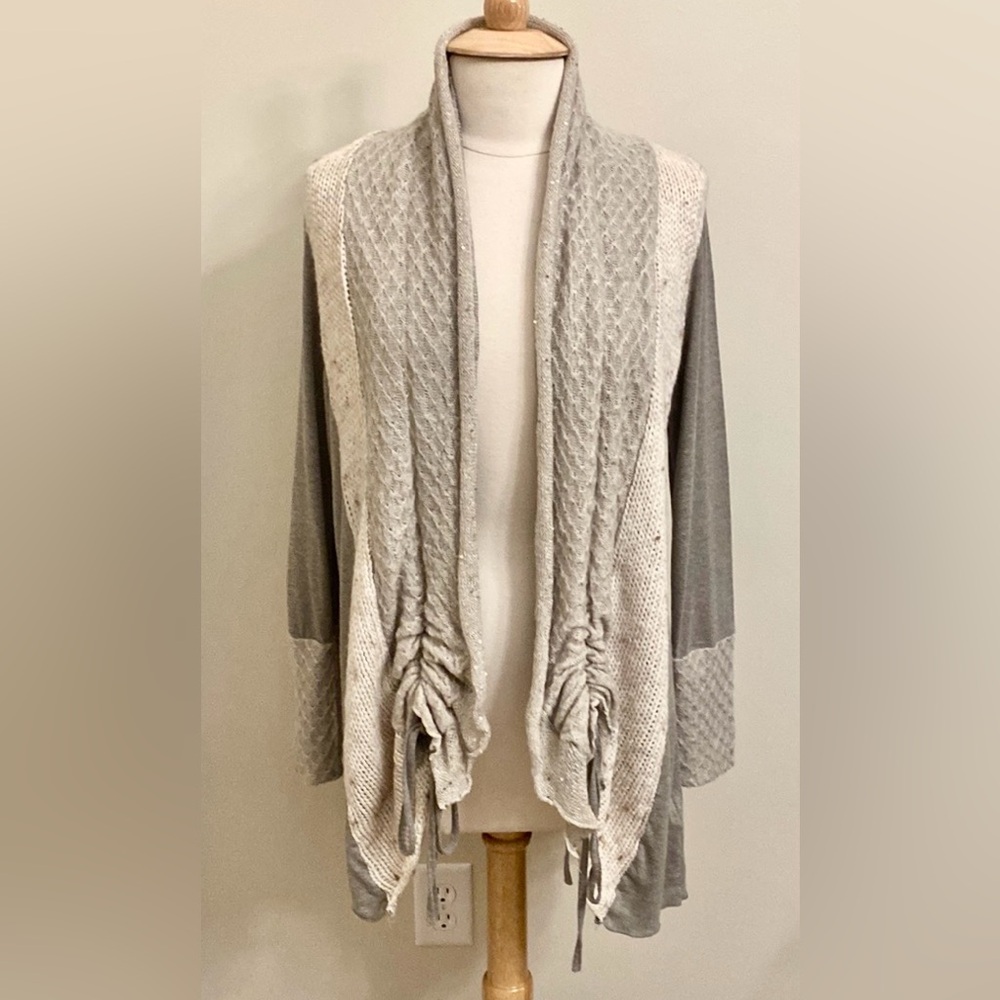 Venus Cream Grey Sequin SZ S Mohair Wool Metallic Knit Soft Grunge Boho Cardigan
